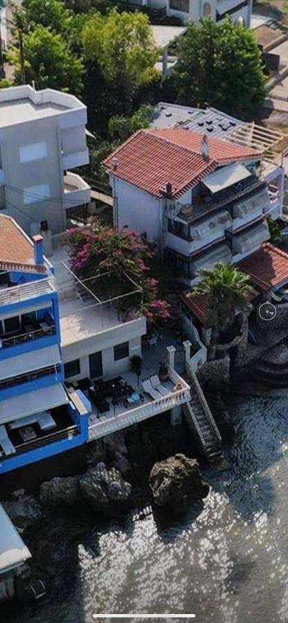 Villa Rena In Front Of The Sea Arkoudi Exterior photo