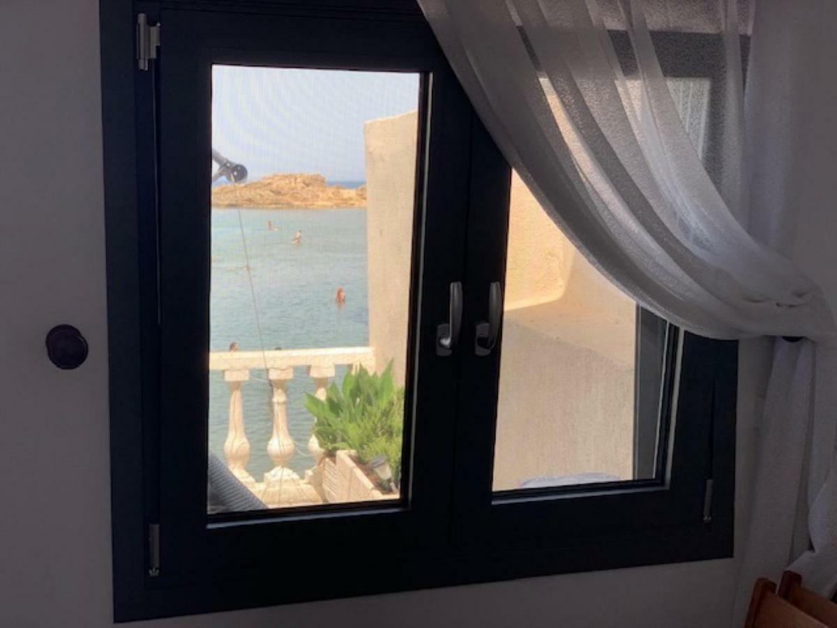 Villa Rena In Front Of The Sea Arkoudi Exterior photo